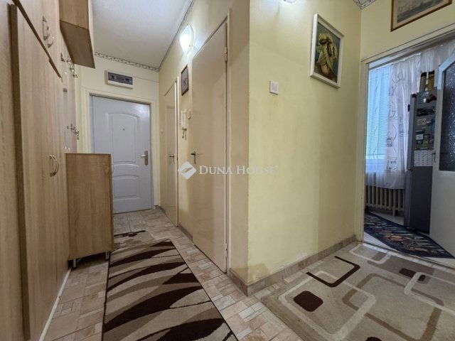 Eladó téglalakás, Kecskeméten 47.9 M Ft, 2 szobás