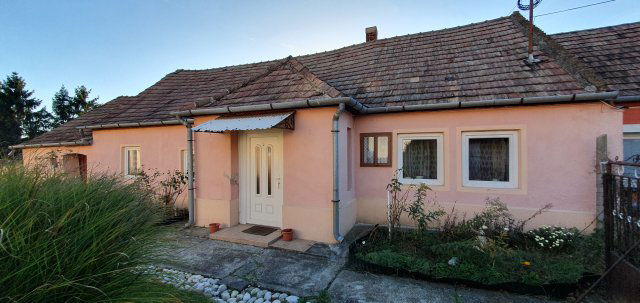 Eladó családi ház, Devecseren 14.9 M Ft, 2+1 szobás