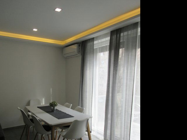 Eladó téglalakás, Debrecenben 79.9 M Ft, 3 szobás