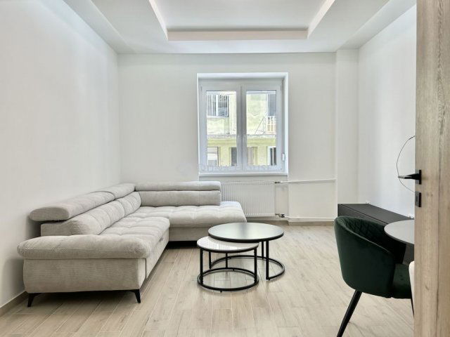 Eladó téglalakás, Budapesten, V. kerületben 119 M Ft, 1 szobás