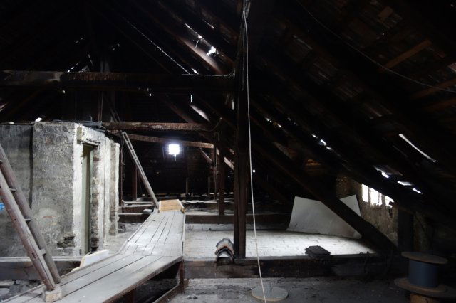 Eladó ipari ingatlan, Budapesten, XIV. kerületben 130 M Ft