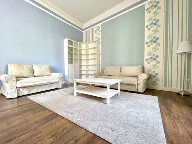 Kiadó téglalakás, albérlet, V. kerületben, Sörház utcában