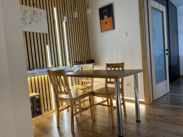 Eladó panellakás, Budapesten, III. kerületben 70 M Ft, 2 szobás