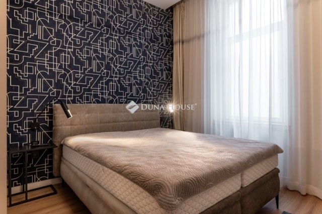 Eladó téglalakás, Budapesten, VI. kerületben 119.5 M Ft