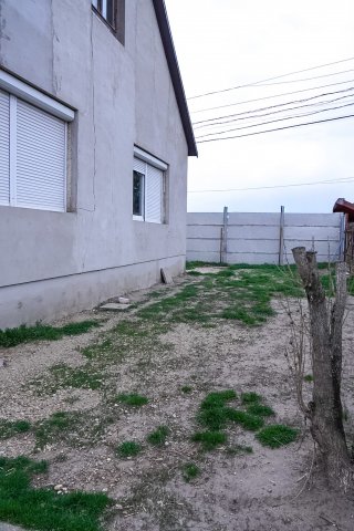 Eladó családi ház, Tökölön 87.6 M Ft, 2 szobás