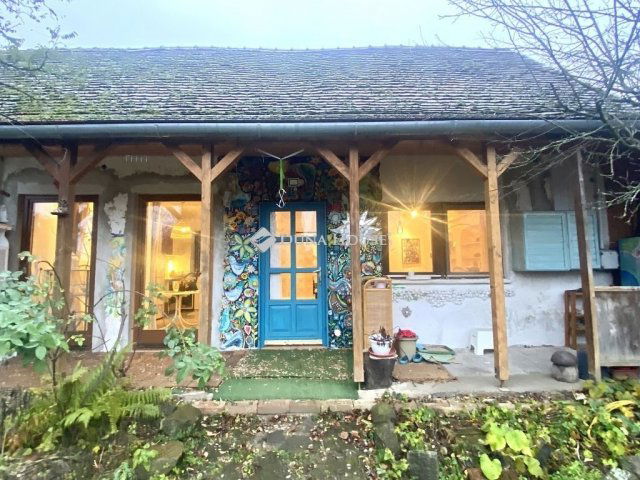 Eladó családi ház, Tahitótfalun 59.9 M Ft, 1 szobás
