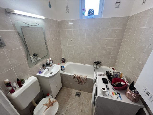 Eladó családi ház, Sarkadon 14.5 M Ft, 2 szobás