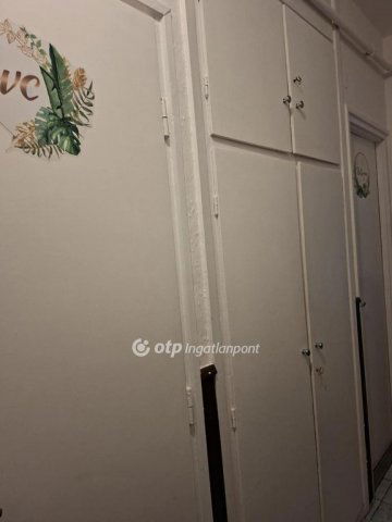 Eladó panellakás, Hajdúböszörményen 41.2 M Ft, 2 szobás