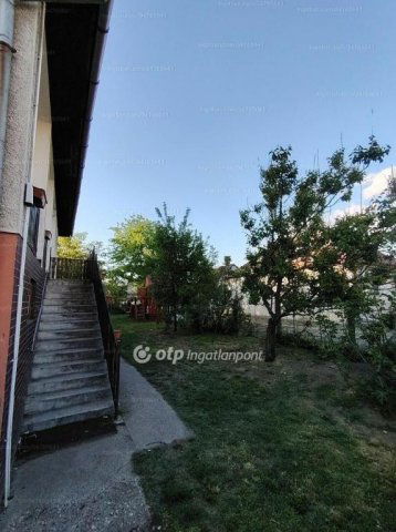 Eladó családi ház, Hajdúsámsonon 66.9 M Ft, 3 szobás