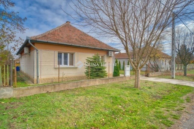 Eladó családi ház, Albertirsán 59.9 M Ft, 3 szobás