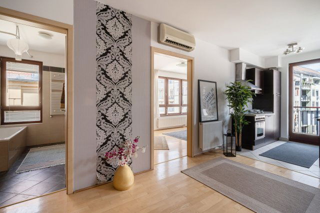 Kiadó téglalakás, albérlet, Budapesten, VI. kerületben