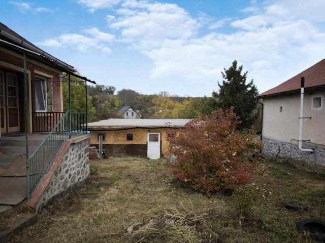 Eladó családi ház, Tardonán 4.9 M Ft, 2 szobás