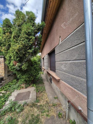 Eladó családi ház, Monoron 45.9 M Ft, 3 szobás