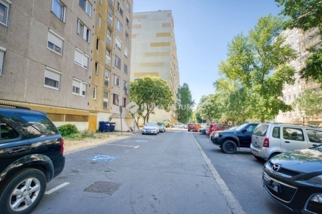 Eladó panellakás, Budapesten, XIX. kerületben 64.9 M Ft, 3 szobás