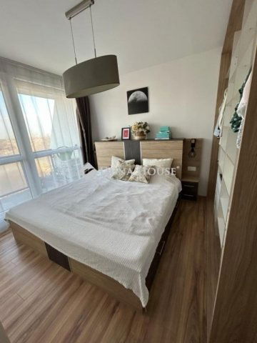 Eladó panellakás, Pécsett 56.9 M Ft, 3 szobás