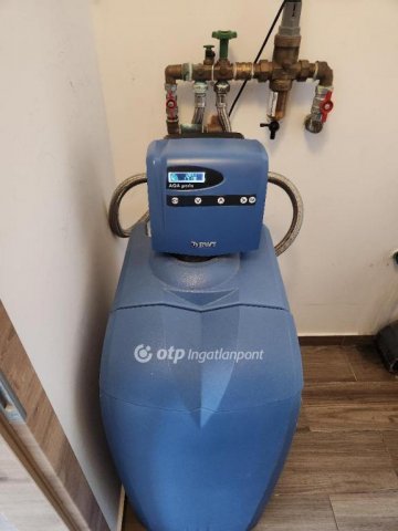 Eladó családi ház, Velencén 215 M Ft, 4+1 szobás