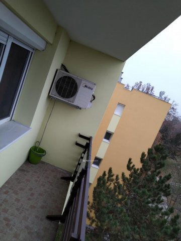 Eladó téglalakás, Tatán 52 M Ft, 1+2 szobás