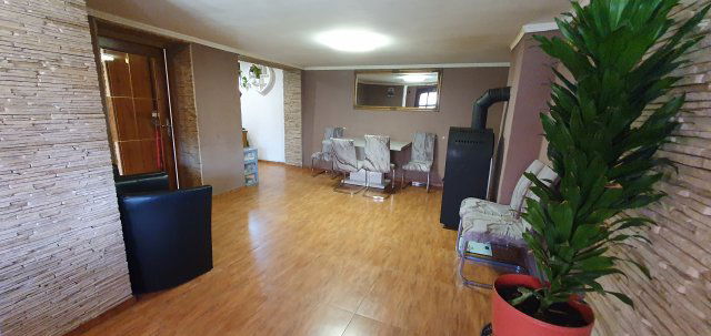 Eladó családi ház, Devecseren 16.9 M Ft, 2 szobás