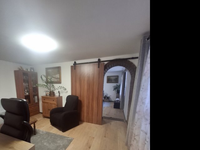 Eladó családi ház, Esztergomban 165 M Ft, 7 szobás