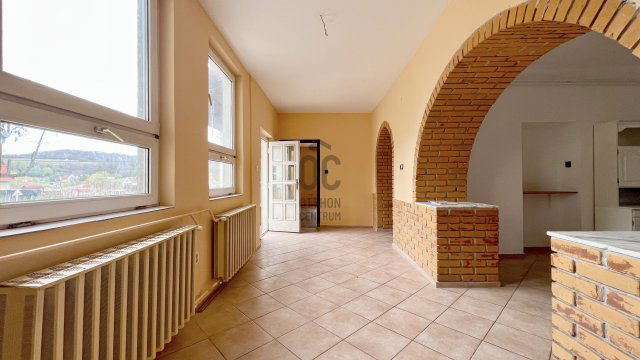 Eladó családi ház, Szekszárdon 34.9 M Ft, 5 szobás