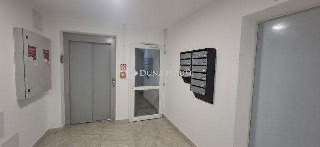 Eladó téglalakás, Budapesten, XIX. kerületben 89 M Ft, 3 szobás