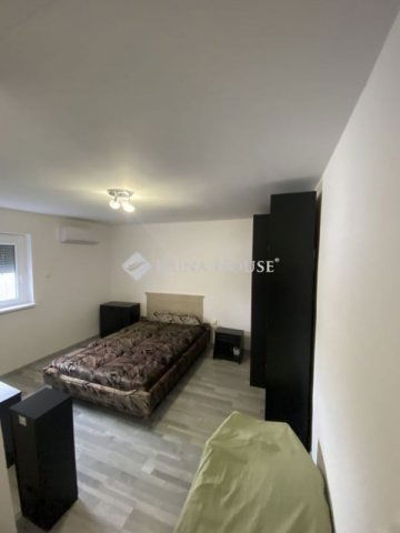 Eladó családi ház, Szatymazon 75 M Ft, 4 szobás