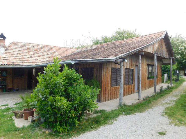 Eladó családi ház, Nemesbükön 67 M Ft, 3+1 szobás