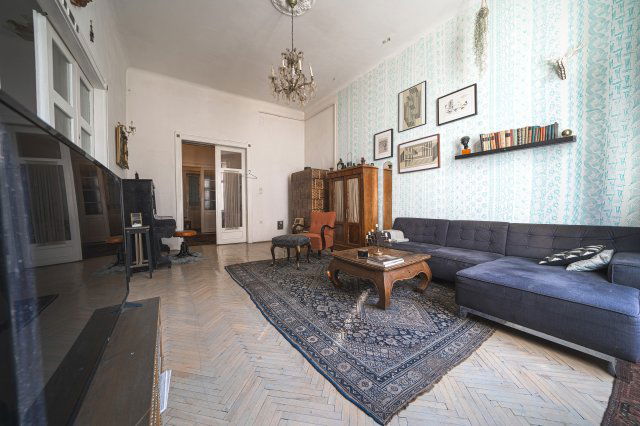 Eladó téglalakás, Budapesten, VII. kerületben, Nyár utcában