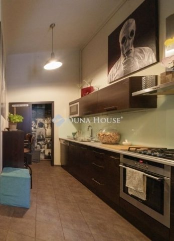 Eladó téglalakás, Budapesten, VIII. kerületben 109 M Ft