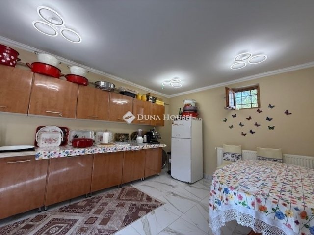 Eladó családi ház, Szigethalmon 84.5 M Ft, 4 szobás