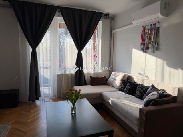 Eladó téglalakás, Gyömrőn 49.9 M Ft, 2 szobás