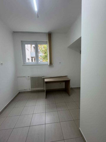 Eladó téglalakás, Pécsett 56.9 M Ft, 4 szobás