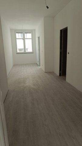 Eladó téglalakás, Budapesten, VI. kerületben 61.25 M Ft