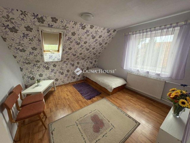 Eladó családi ház, Dabason 119.9 M Ft, 4 szobás