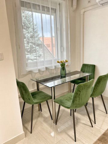 Eladó téglalakás, Nyíregyházán 62 M Ft, 2 szobás