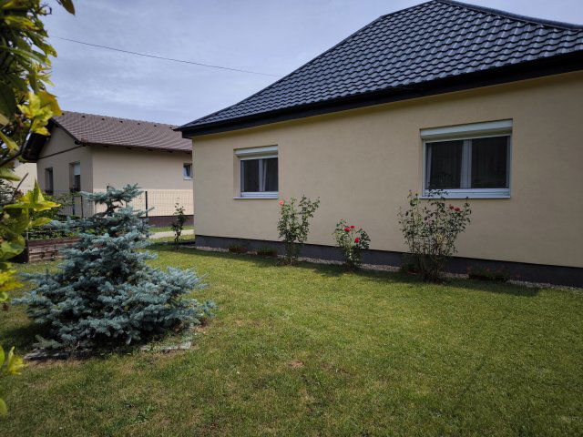 Eladó családi ház, Debrecenben 86.9 M Ft, 3 szobás