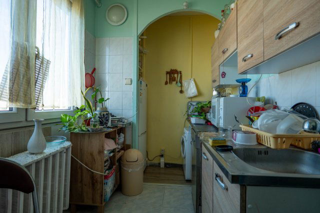 Eladó panellakás, Szegeden 44.98 M Ft, 1+2 szobás