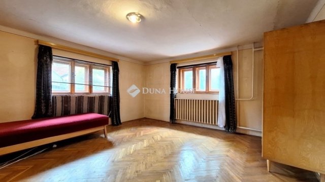 Eladó családi ház, Szarvaskőben 49.5 M Ft, 5 szobás