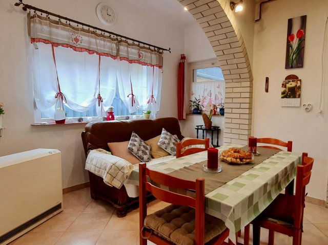 Eladó családi ház, Gyálon 99.499 M Ft, 4 szobás