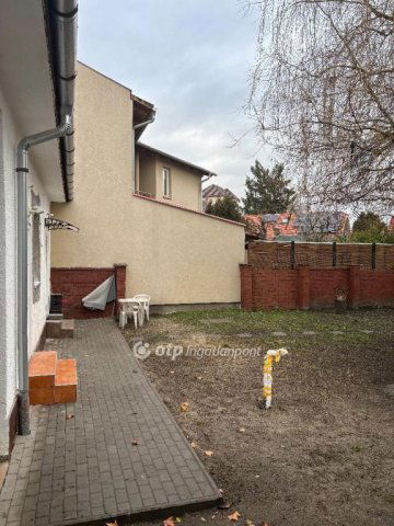 Eladó családi ház, Budapesten, XVIII. kerületben 49.9 M Ft