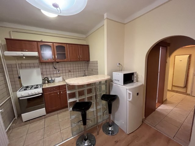 Kiadó téglalakás, albérlet, Tiszaújvárosban 120 E Ft / hó