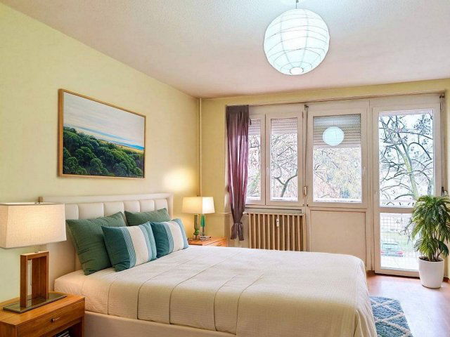 Eladó panellakás, Budapesten, XXI. kerületben, Bánya utcában