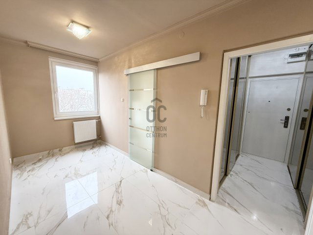 Eladó téglalakás, Debrecenben 79.99 M Ft, 3 szobás