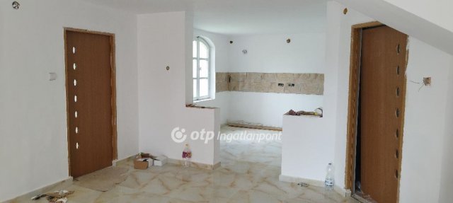 Eladó családi ház, Csengerben 39.5 M Ft, 3+1 szobás