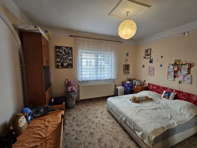 Eladó családi ház, Ecséden 26.5 M Ft, 3+1 szobás