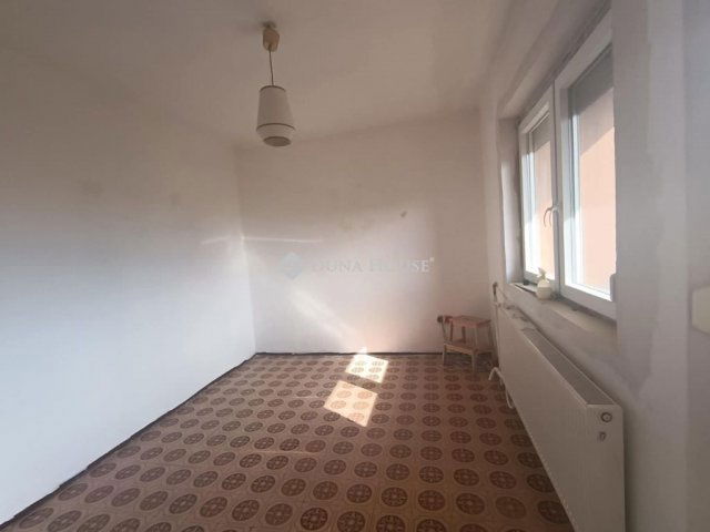 Eladó családi ház, Ácsteszéren 45 M Ft, 4 szobás