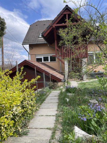 Eladó családi ház, Pilisvörösváron 129 M Ft, 5 szobás