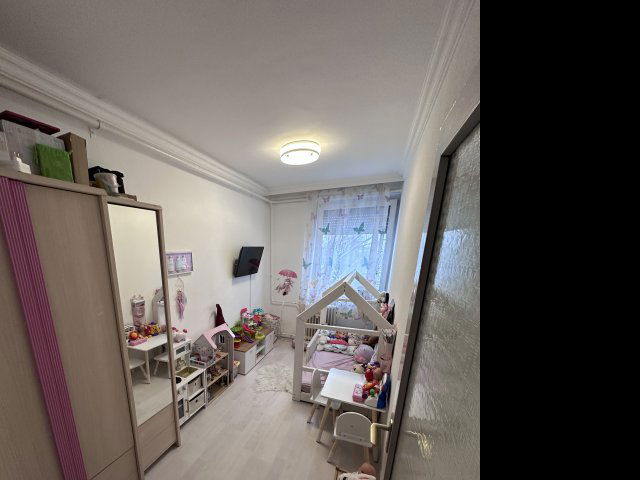 Eladó panellakás, Nyíregyházán, Árpád utcában 52 M Ft