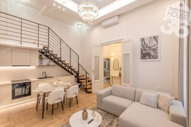 Eladó téglalakás, Budapesten, V. kerületben 159.9 M Ft, 4 szobás