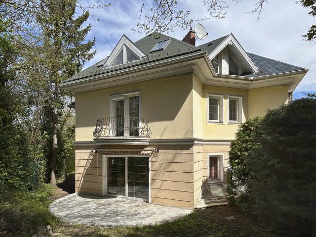 Eladó családi ház, Budapesten, XII. kerületben 890 M Ft